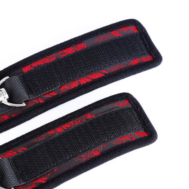 OHMAMA FETISH - Cătușe pentru încheietura mâinii SCANDAL