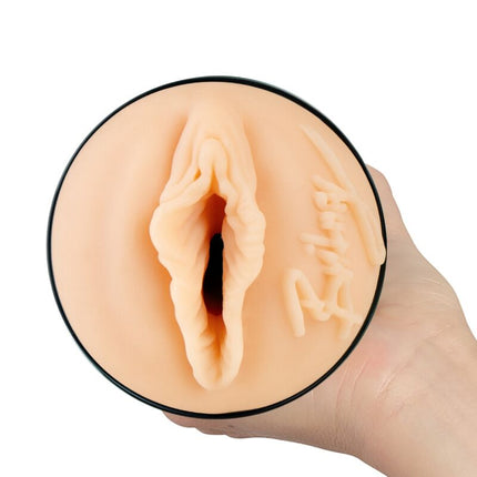 KIIROO - SIMTE-O PE BRITNEY AMBER STROKER