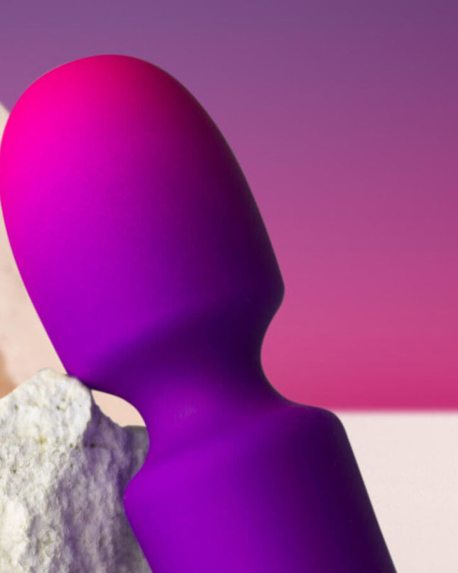 ROCKS-OFF - GLO-GIRL VIBRATOR MINI MOV