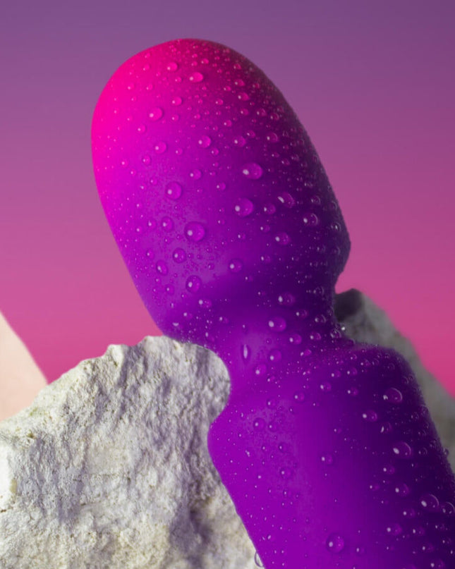 ROCKS-OFF - GLO-GIRL VIBRATOR MINI MOV